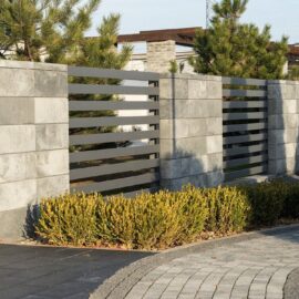 Daszek ogrodzeniowy 50x19cm betonowy różne kolory