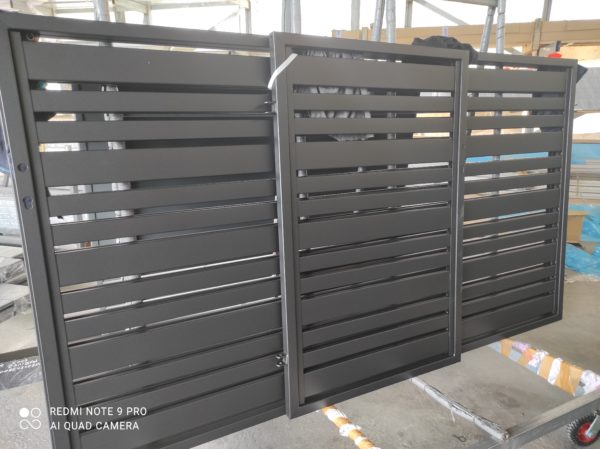 Brama skrzydłowa 150x400cm malowana profile poziomo