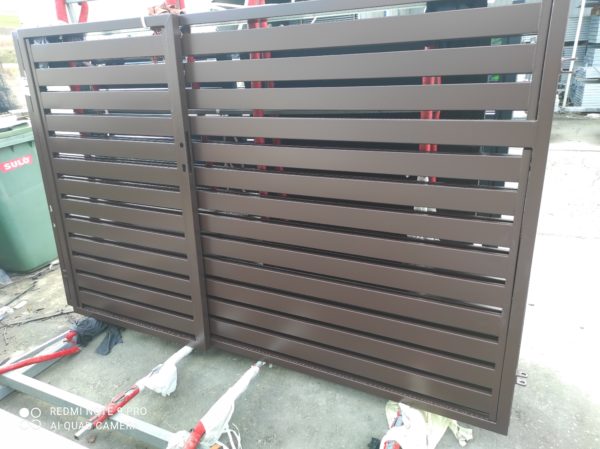 Profil 80x20mm 600cm ocynk malowany ogrodzeniowy