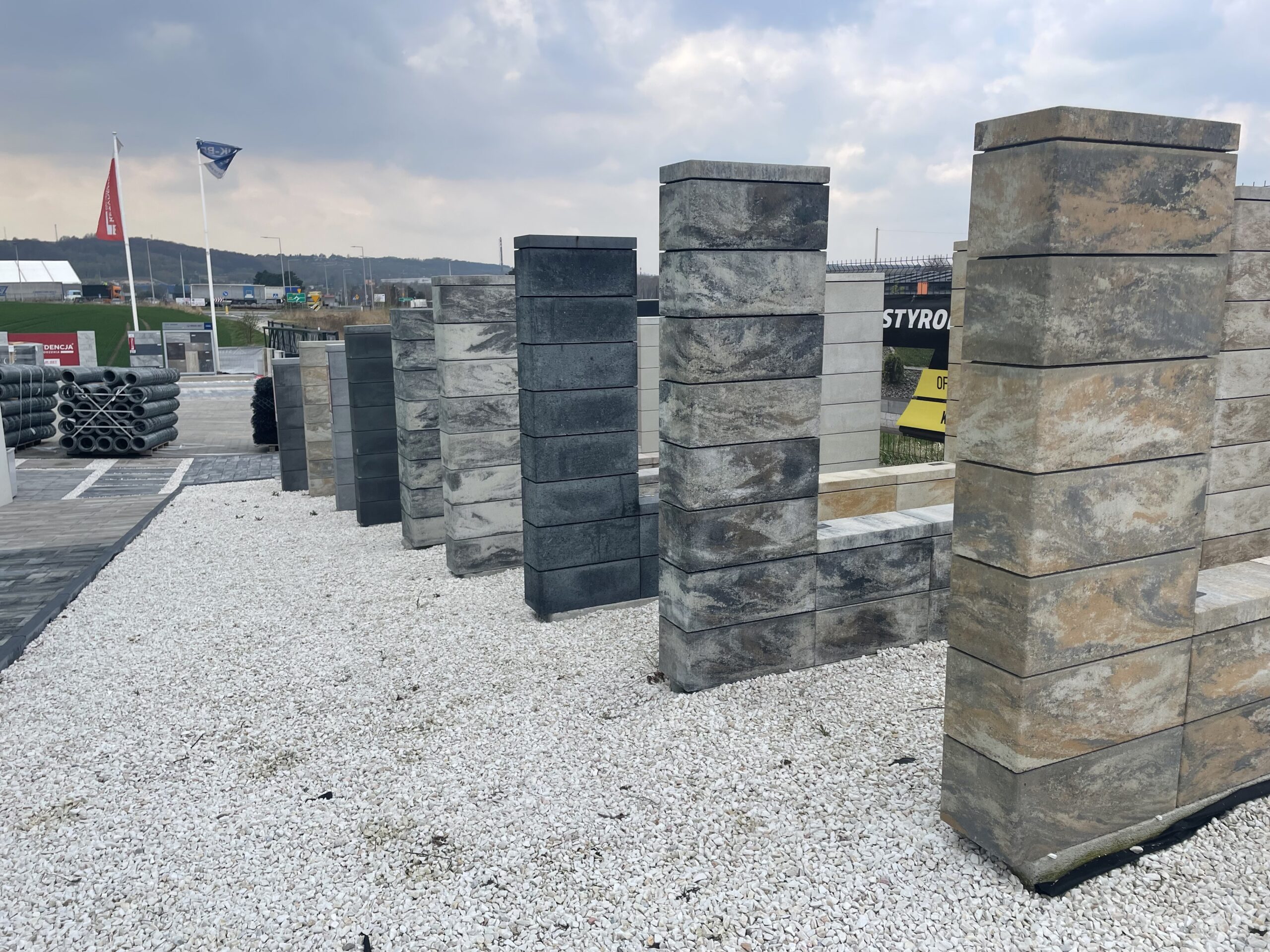 Pustak ogrodzeniowy 36x36cm FINI grafit