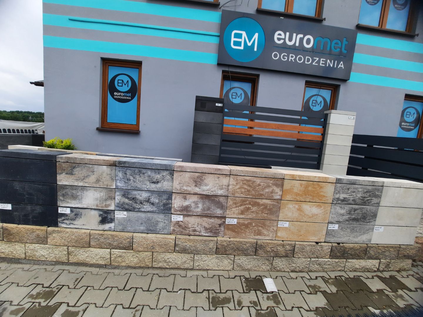 Pustak ogrodzeniowy 36x36cm FINI grafit