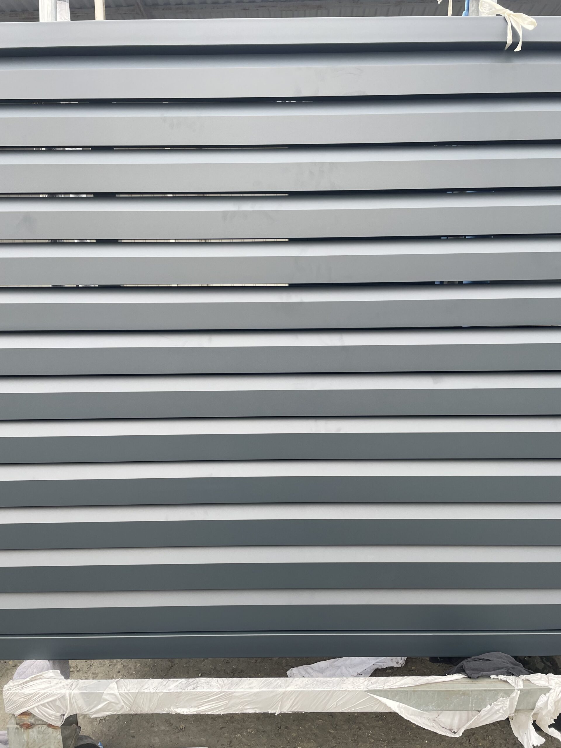 Profil aluminiowy romb 105x20mm malowany proszkowo żaluzja