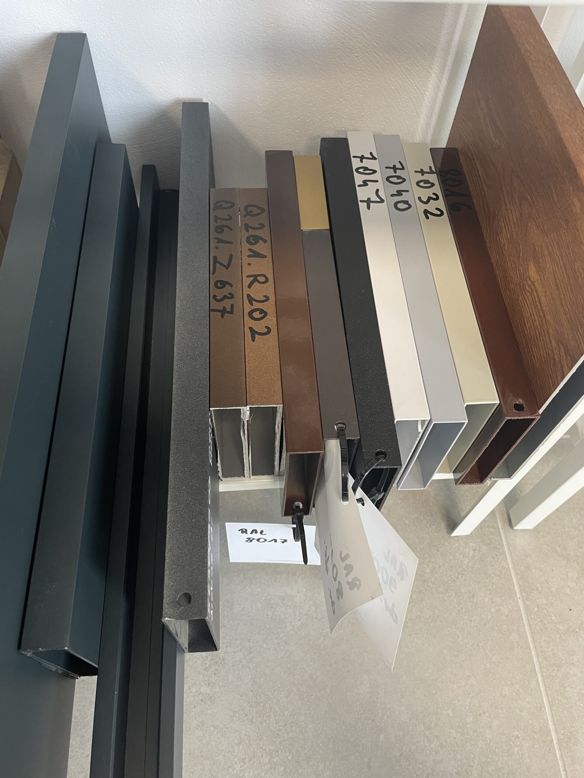 Profil aluminiowy 200x100x3mm 600cm malowany belka taras