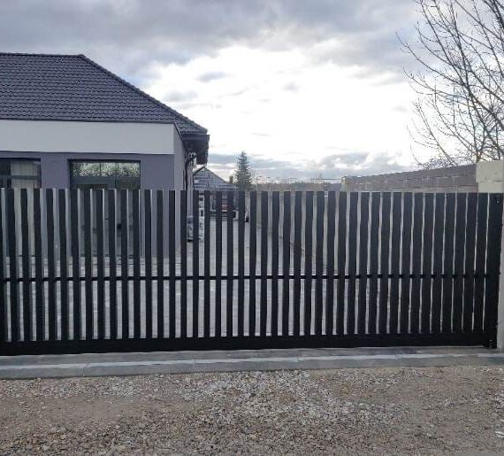 Brama przesuwna aluminiowa grzebieniowa 150x500cm 6x4cm 5