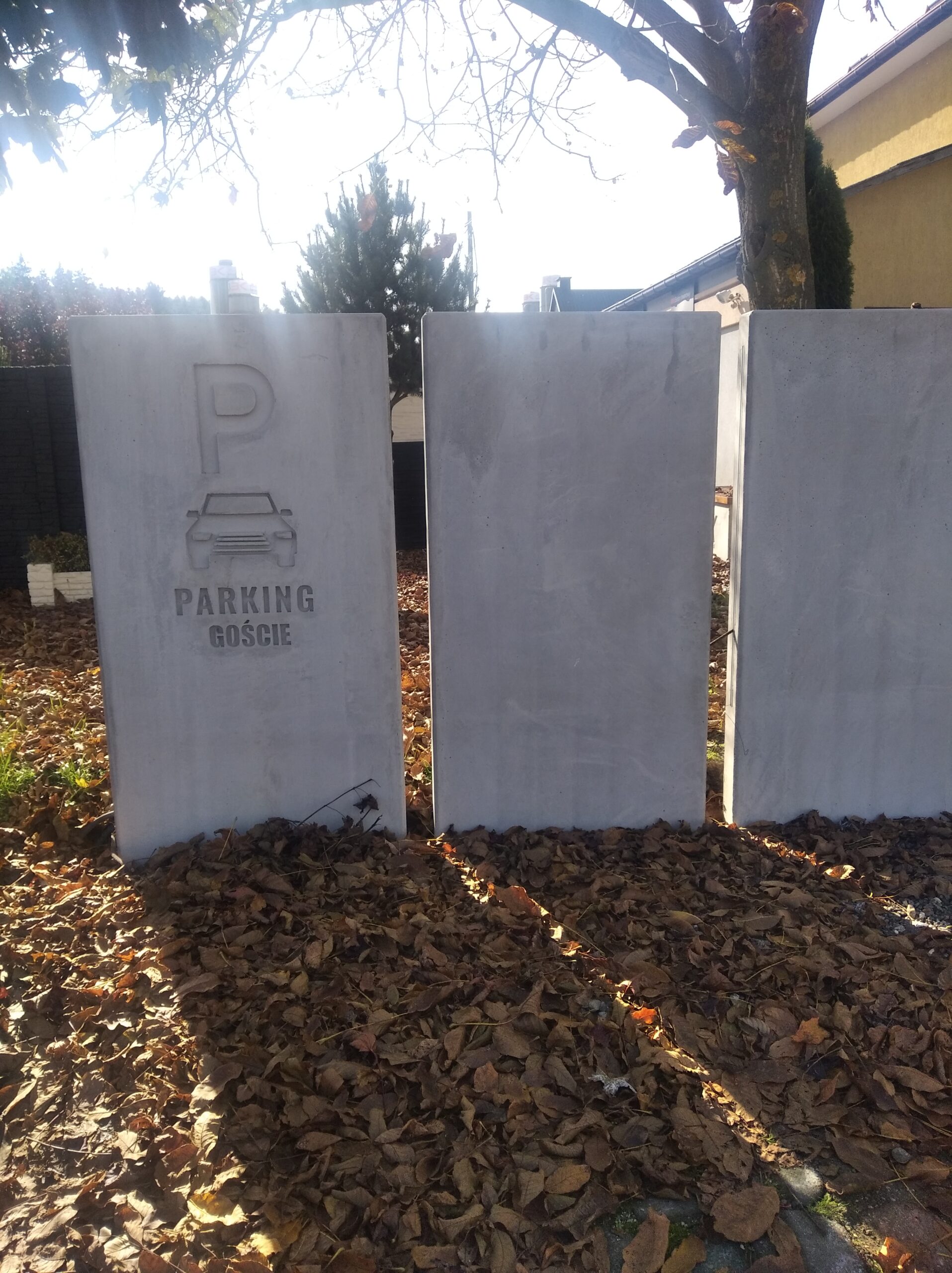 Murek ogrodzeniowy 205x100x12cm typu L oporowy