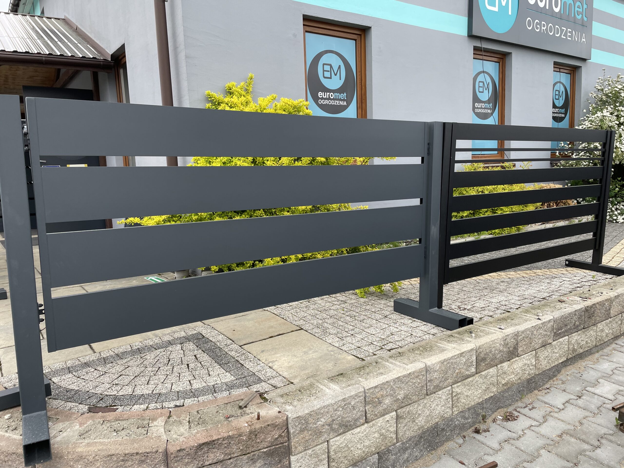 Profil Aluminiowy 100x20mm 600cm malowany docinamy