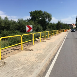 Barierka drogowa U12a oc+żółty 150x150cm fi 48,3mm