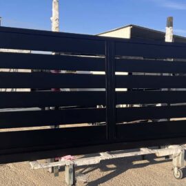 Brama przesuwna aluminiowa 150x600cm szeroki profil poziomo