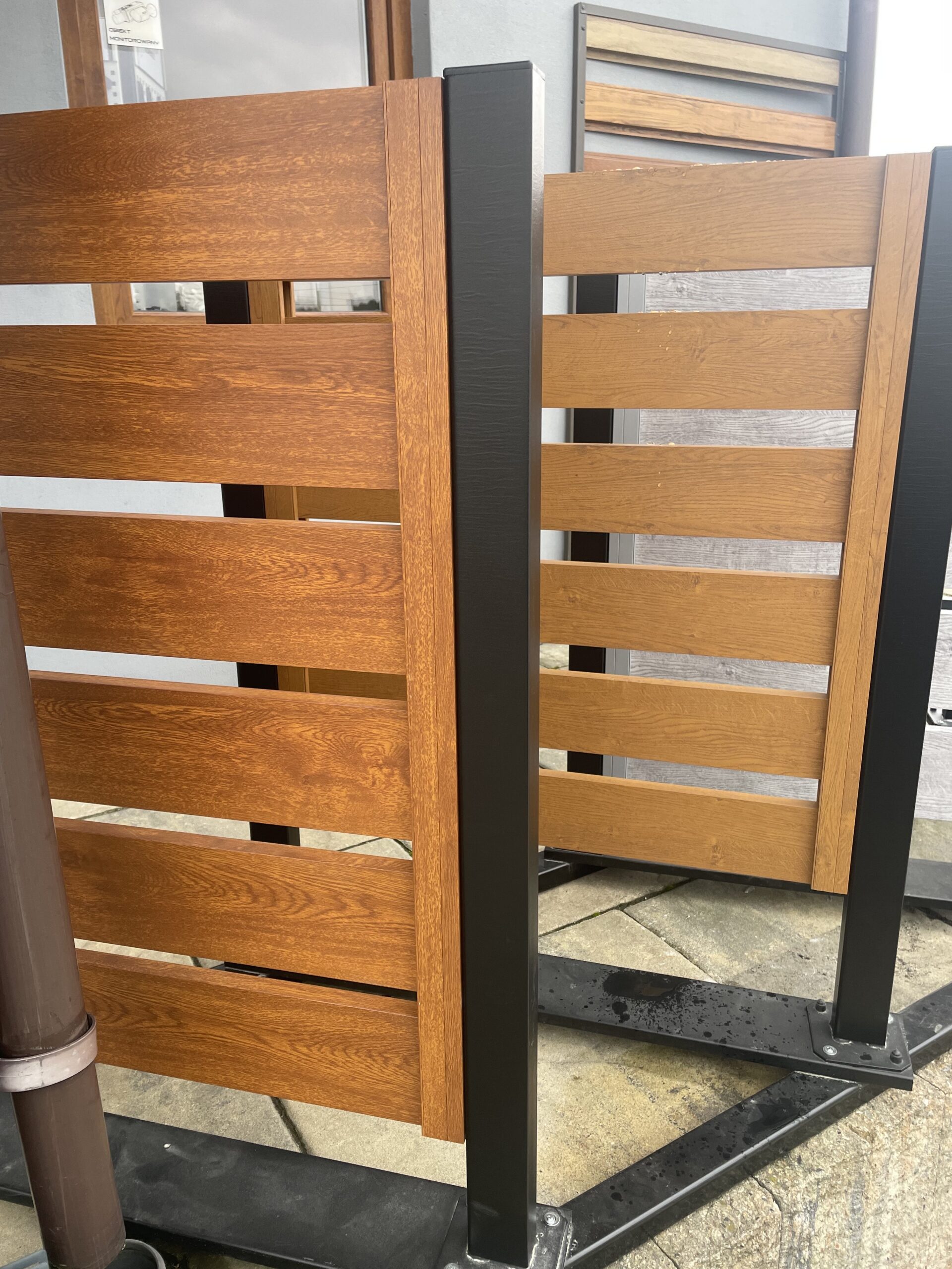 Brama skrzydłowa aluminiowa 150x400cm drewnopodobna